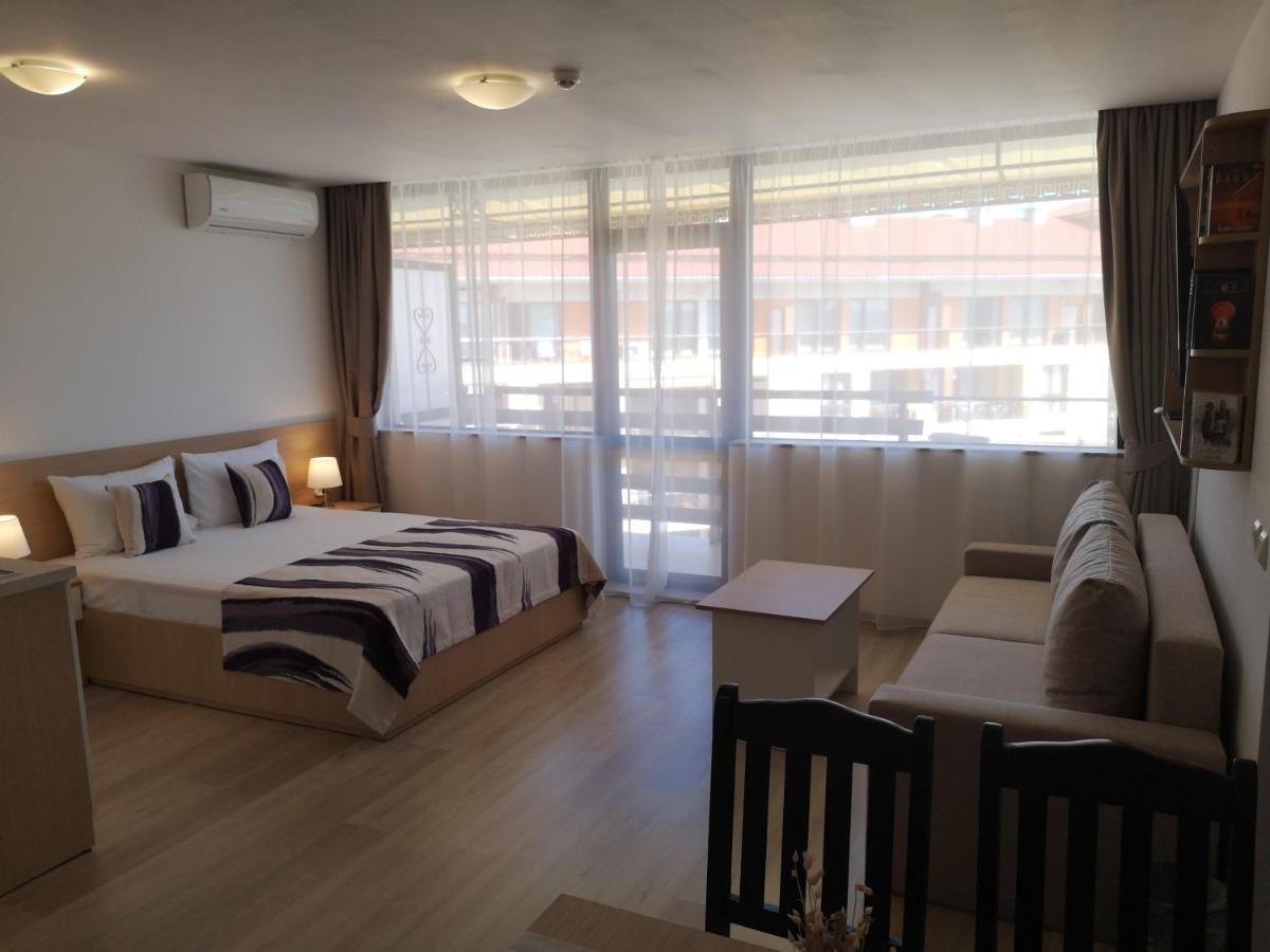 South Beach Apartment Nesebar Esterno foto