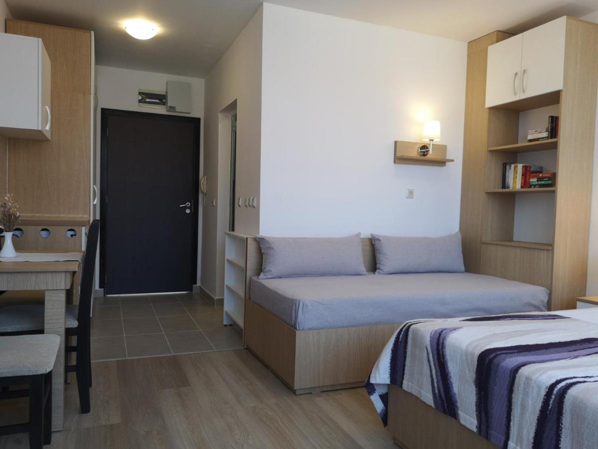 South Beach Apartment Nesebar Esterno foto