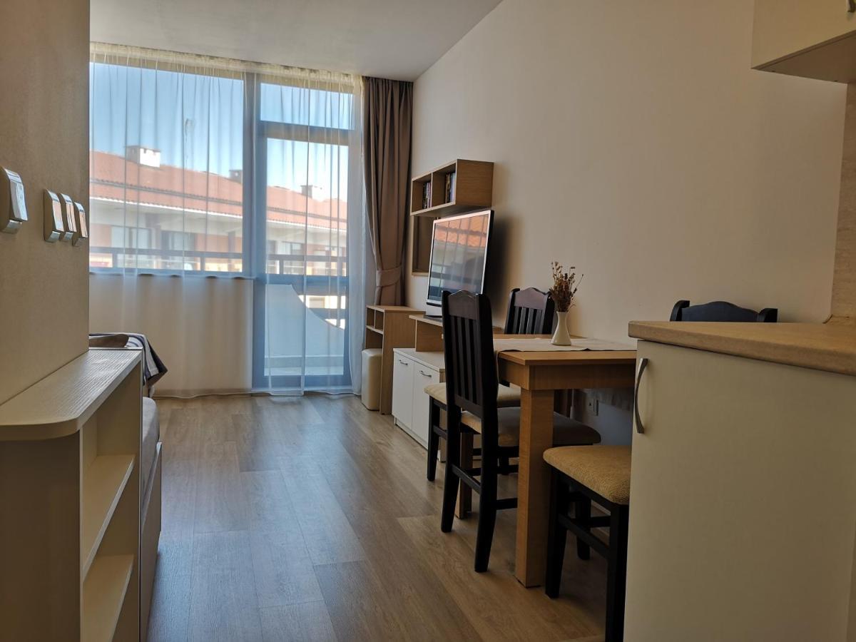 South Beach Apartment Nesebar Esterno foto