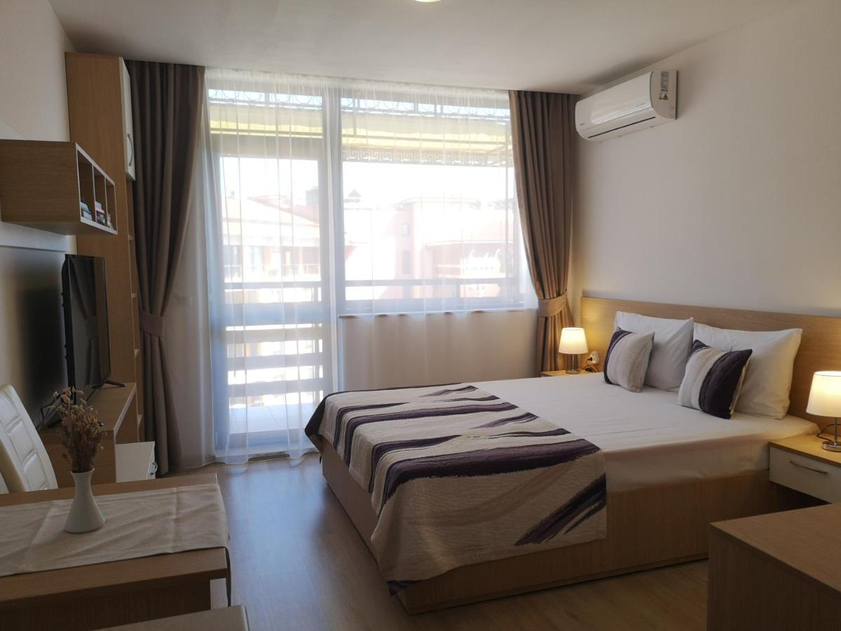 South Beach Apartment Nesebar Esterno foto