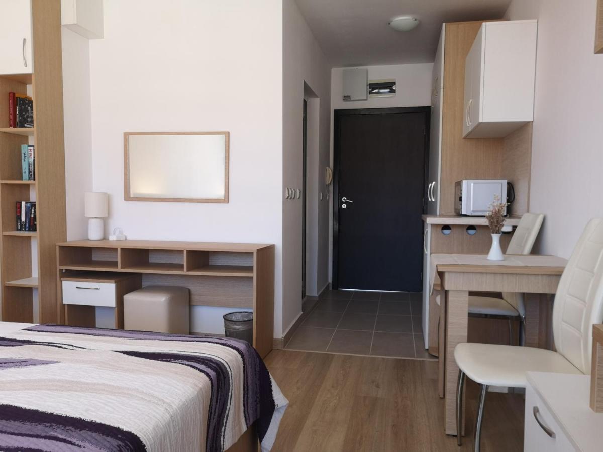 South Beach Apartment Nesebar Esterno foto