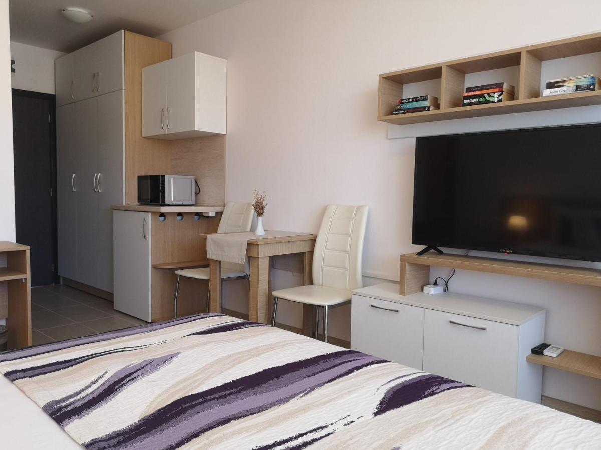 South Beach Apartment Nesebar Esterno foto