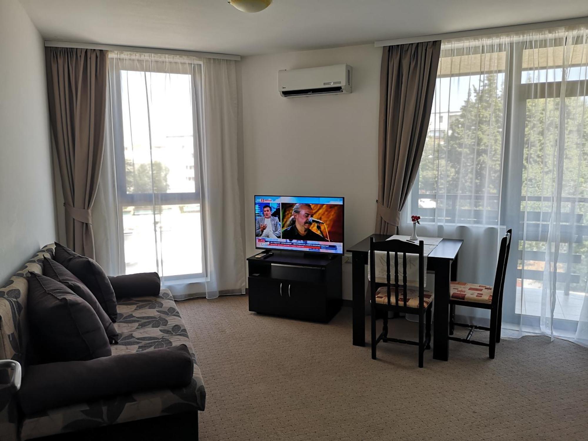 South Beach Apartment Nesebar Esterno foto