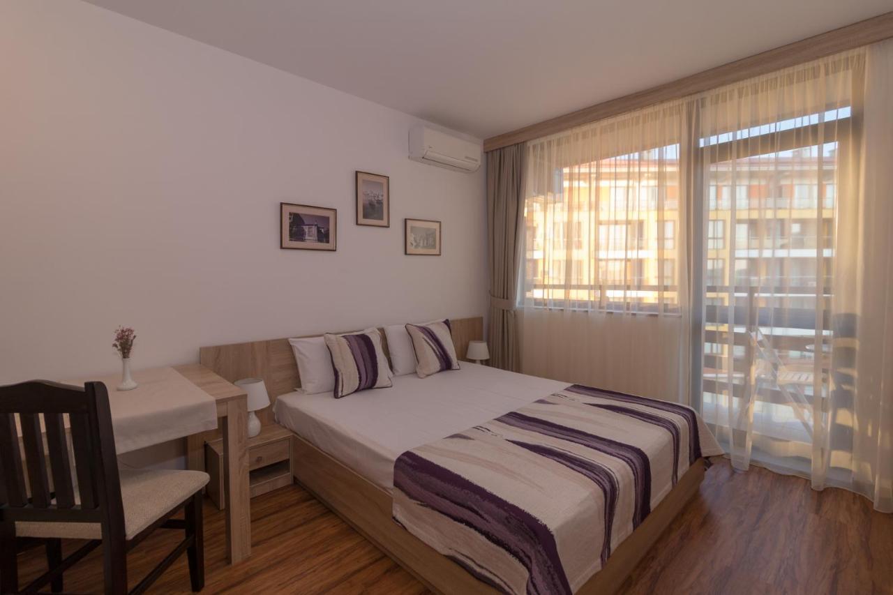South Beach Apartment Nesebar Esterno foto