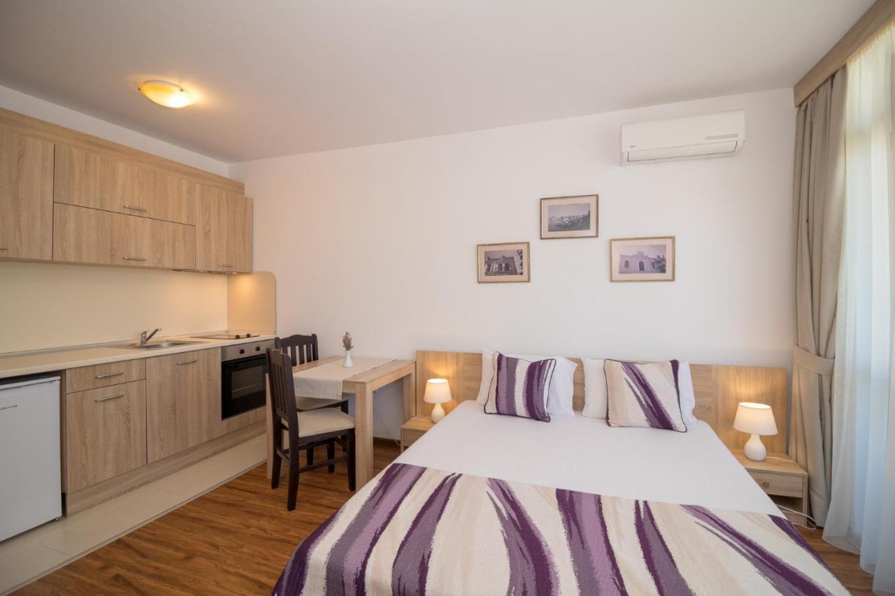 South Beach Apartment Nesebar Esterno foto