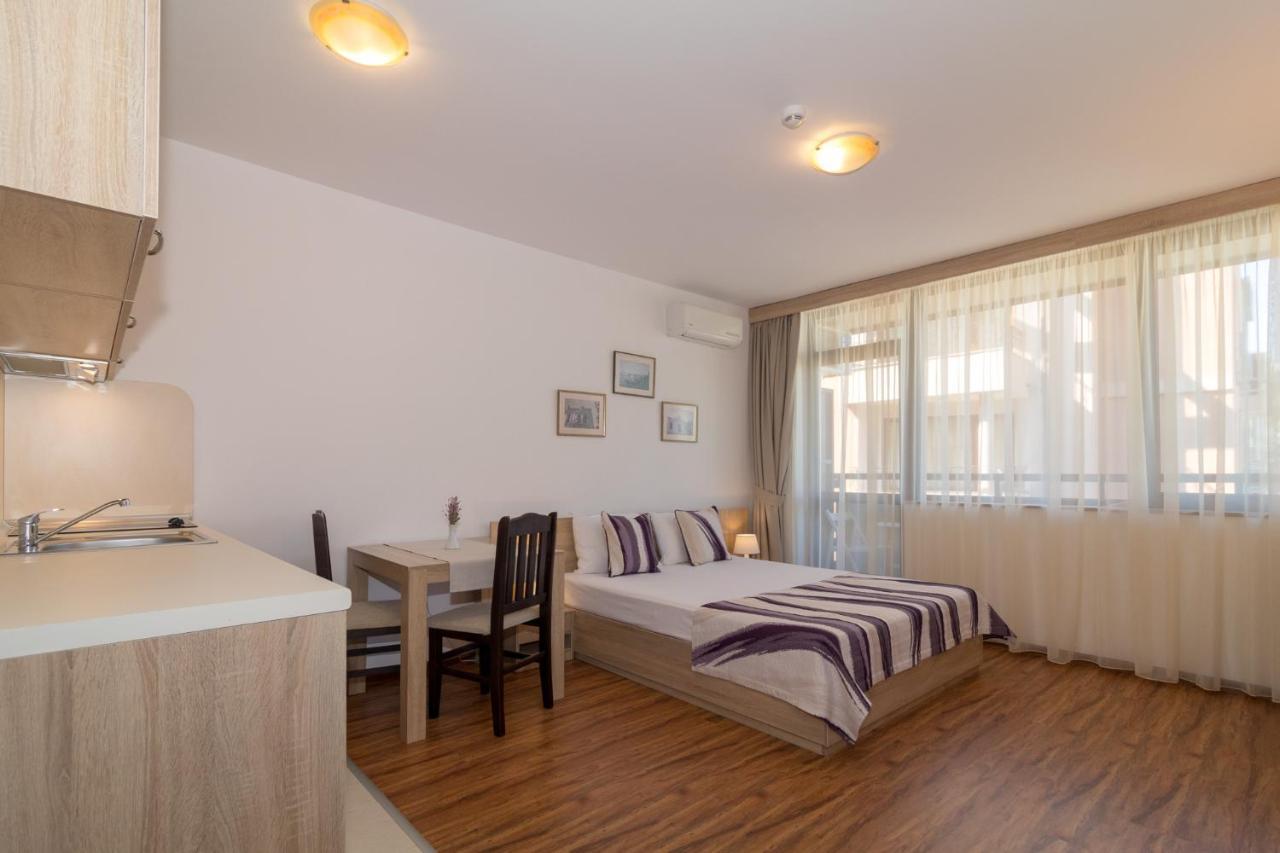 South Beach Apartment Nesebar Esterno foto