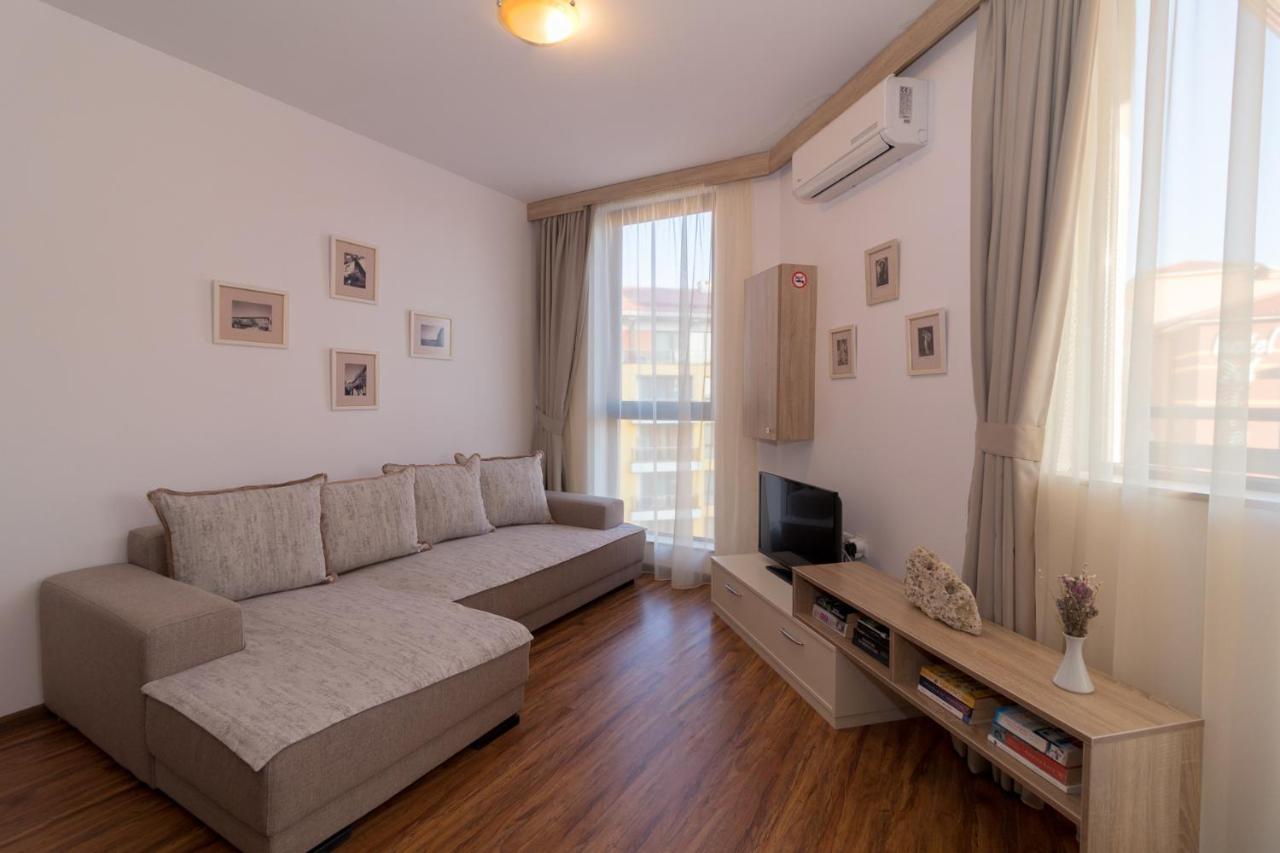 South Beach Apartment Nesebar Esterno foto