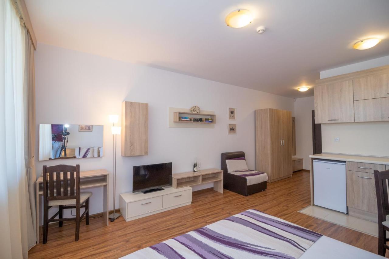 South Beach Apartment Nesebar Esterno foto
