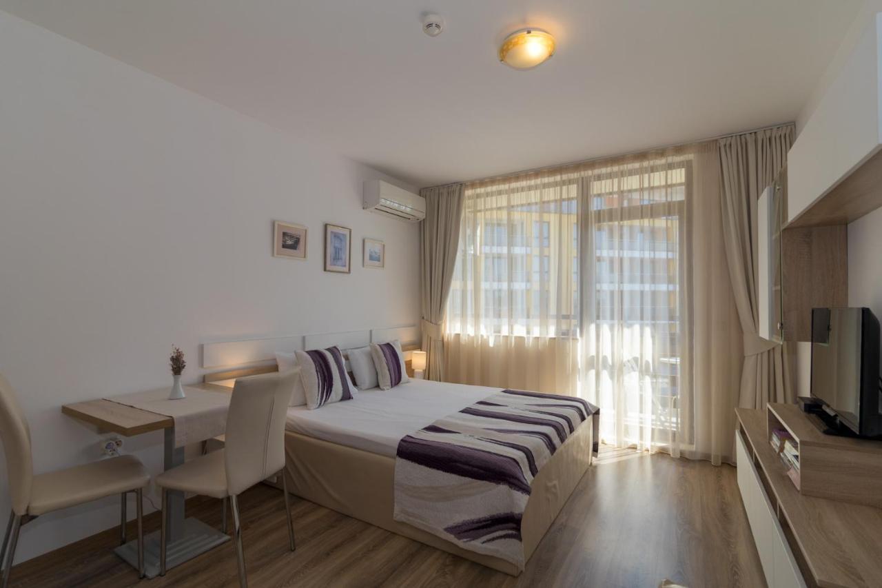South Beach Apartment Nesebar Esterno foto