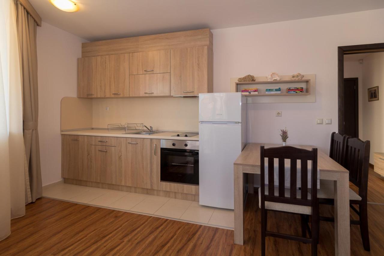South Beach Apartment Nesebar Esterno foto