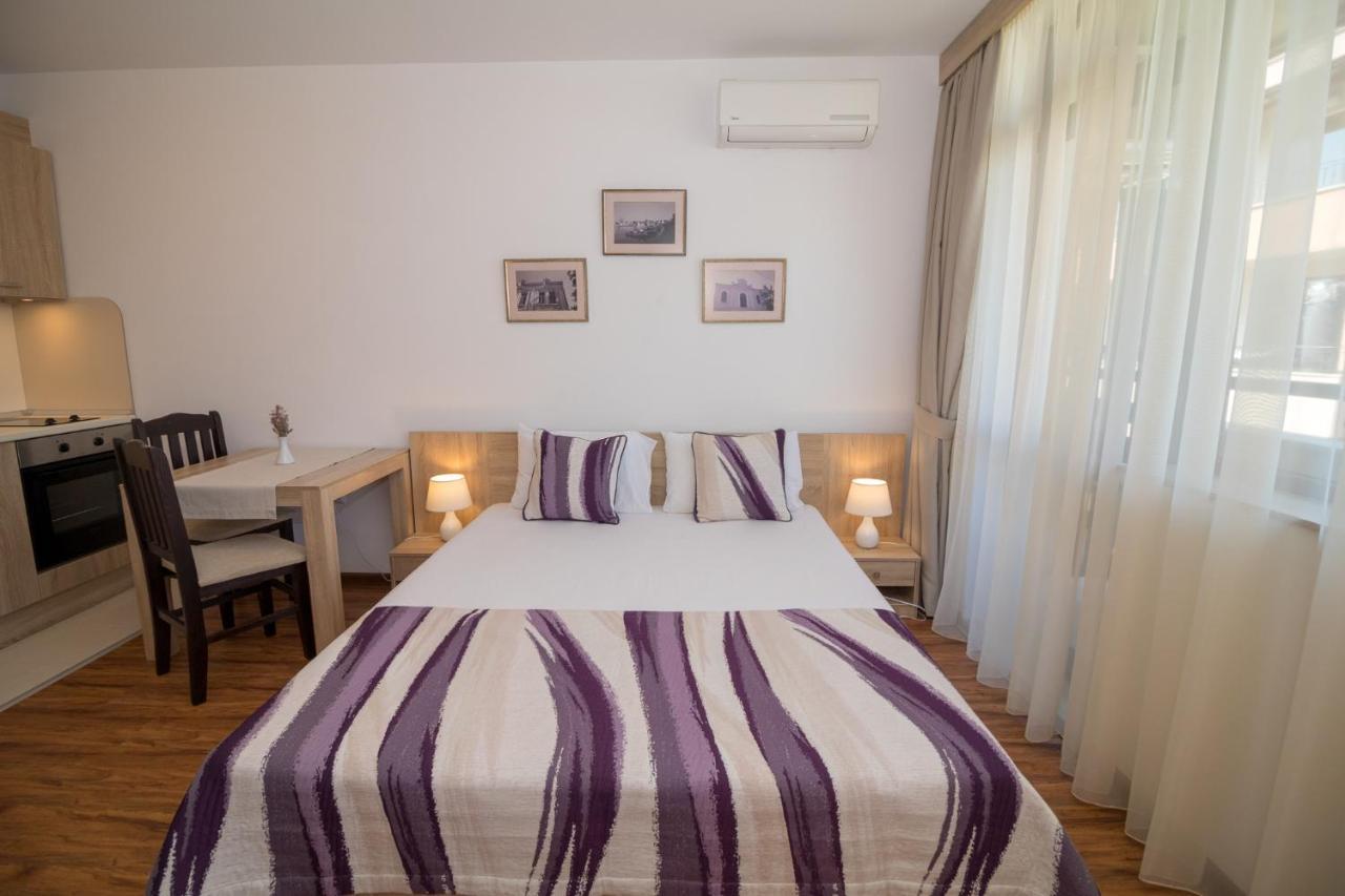 South Beach Apartment Nesebar Esterno foto